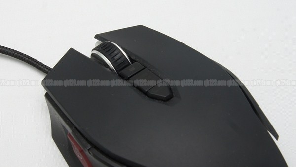 Corsair_M60
