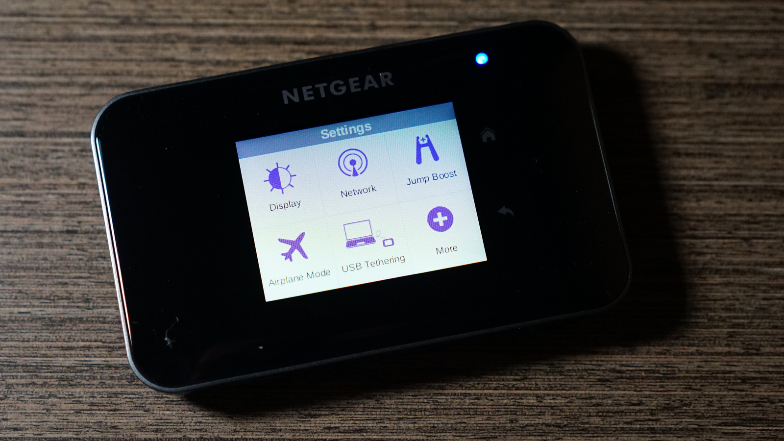 NETGEAR_AC810_UNBOX_06