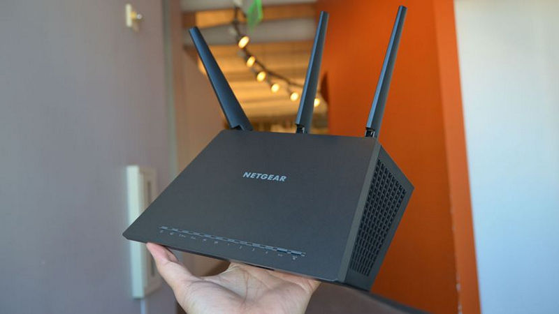 Wi-Fi Router 高性價比千蚊機，NETGEAR R7000 超吸引