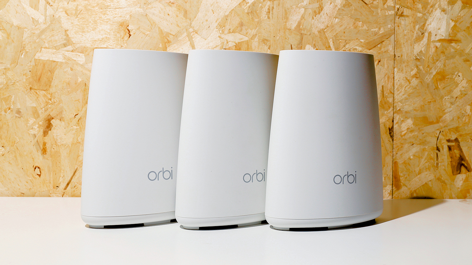Mesh WiFi 大空間三機套裝優惠，Orbi mini 免費送貨 HK,180 再贈 0 現金券