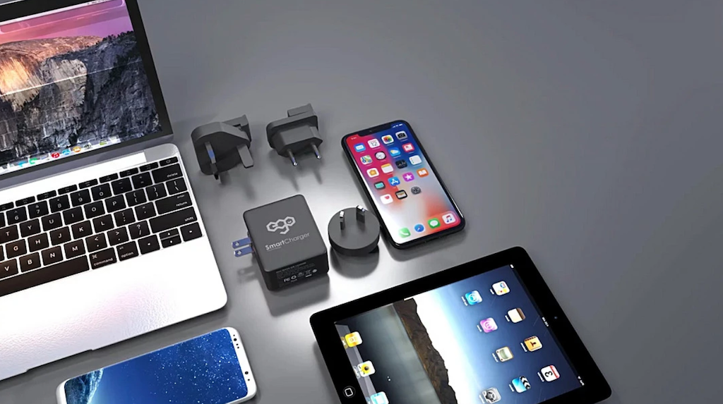 EGO 四口旅行充電器 香港有售 主打 30W 電力輸出