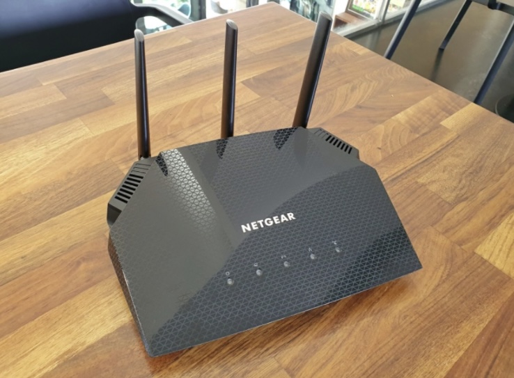 NETGEAR RAX10 價錢香港平過美國，最新市價 $659