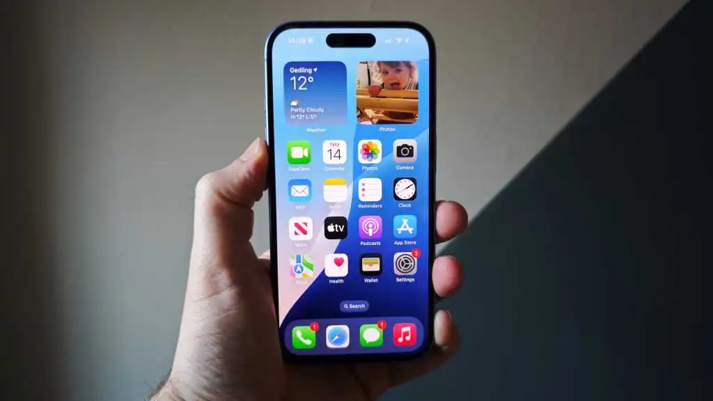 2027 年 iPhone 20周年慶祝計劃與新技術展望