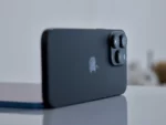 未來 iPhone 的設計變革：折疊與曲面版本即將亮相