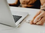 USB 隨身碟的格式選擇指南：了解適合 Mac 的選項