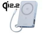 Ugreen 推出全球首款 Qi 2.2 認證的 25W 磁力充電銀行