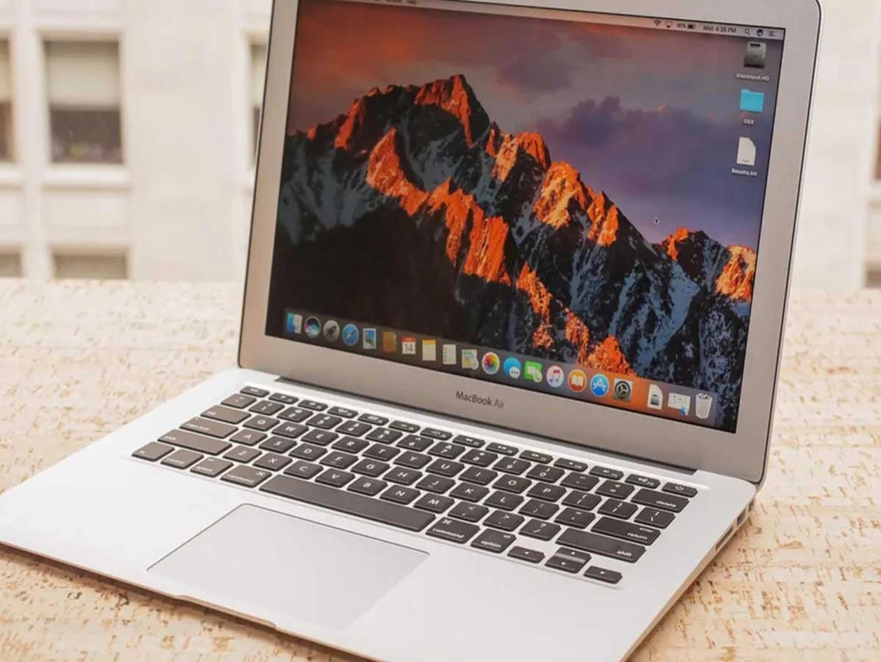 MacBook Pro 與 Microsoft Office 終身授權套裝特價優惠