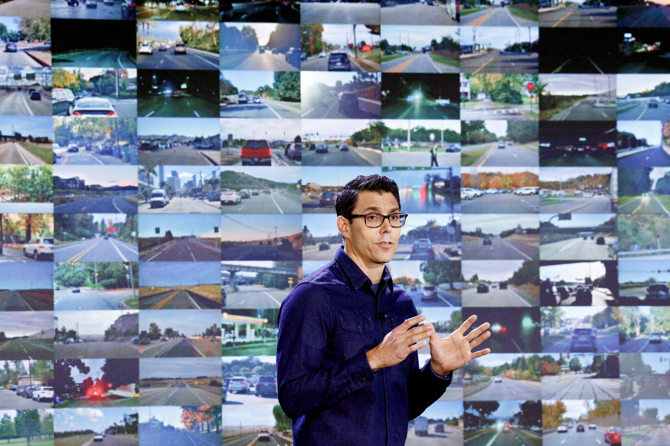 Rivian 的 AI 轉型不僅僅是為了追趕 Tesla Rivian 的 AI 轉型不僅僅是為了追趕 Tesla