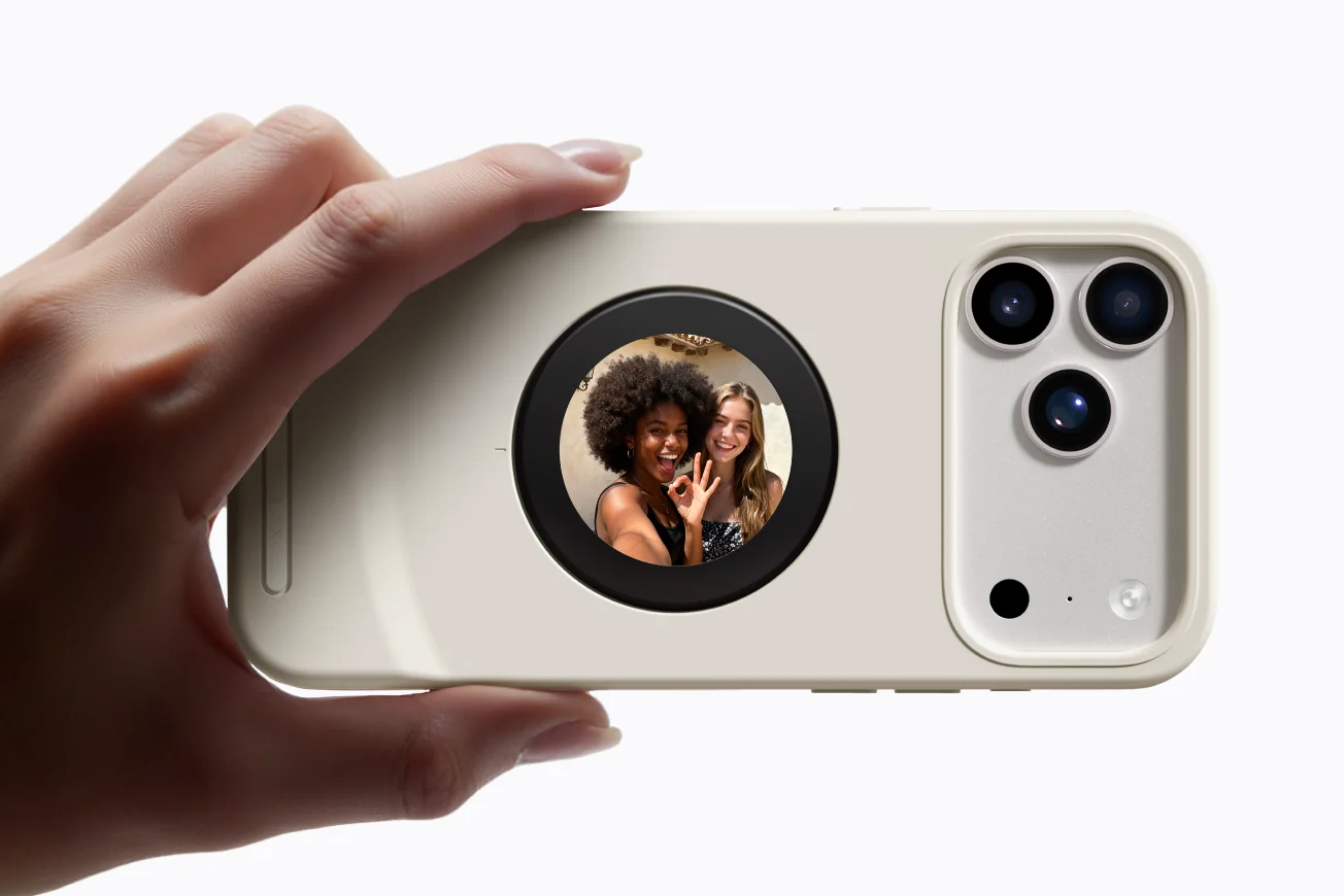 這款 iPhone 保護殼配備第二個螢幕 讓你用後置鏡頭拍攝自拍照