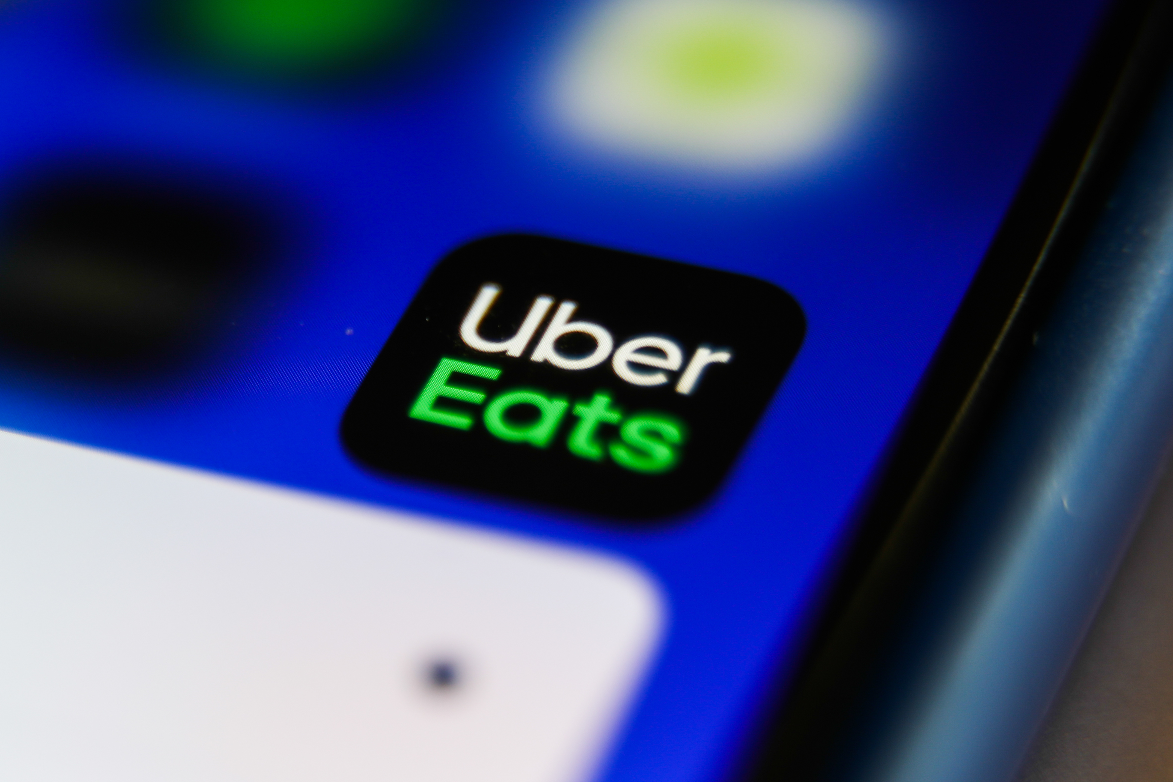 Uber Eats 推出 AI 助手 協助你輕鬆購物