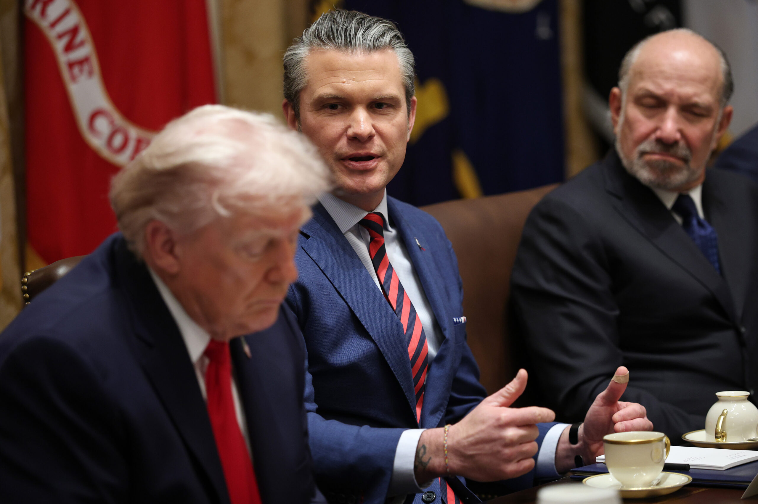 人工智能與五角大廈：致命機械人、大規模監控與紅線議題