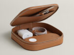 Hermès 的 $5,150 充電盒不附送電源適配器